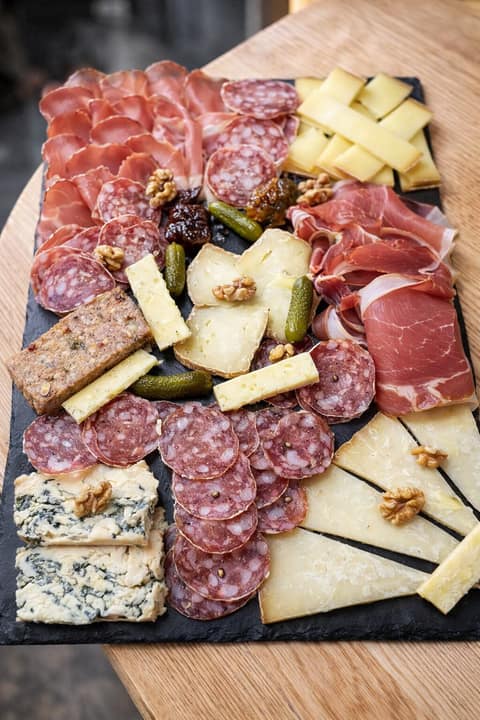 Comptoir dégustation privatisation Instants Vins Batignolles Paris 17