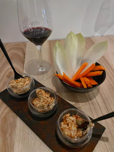 Décor privatisation bar à vins Instants Vins Batignolles Paris 17